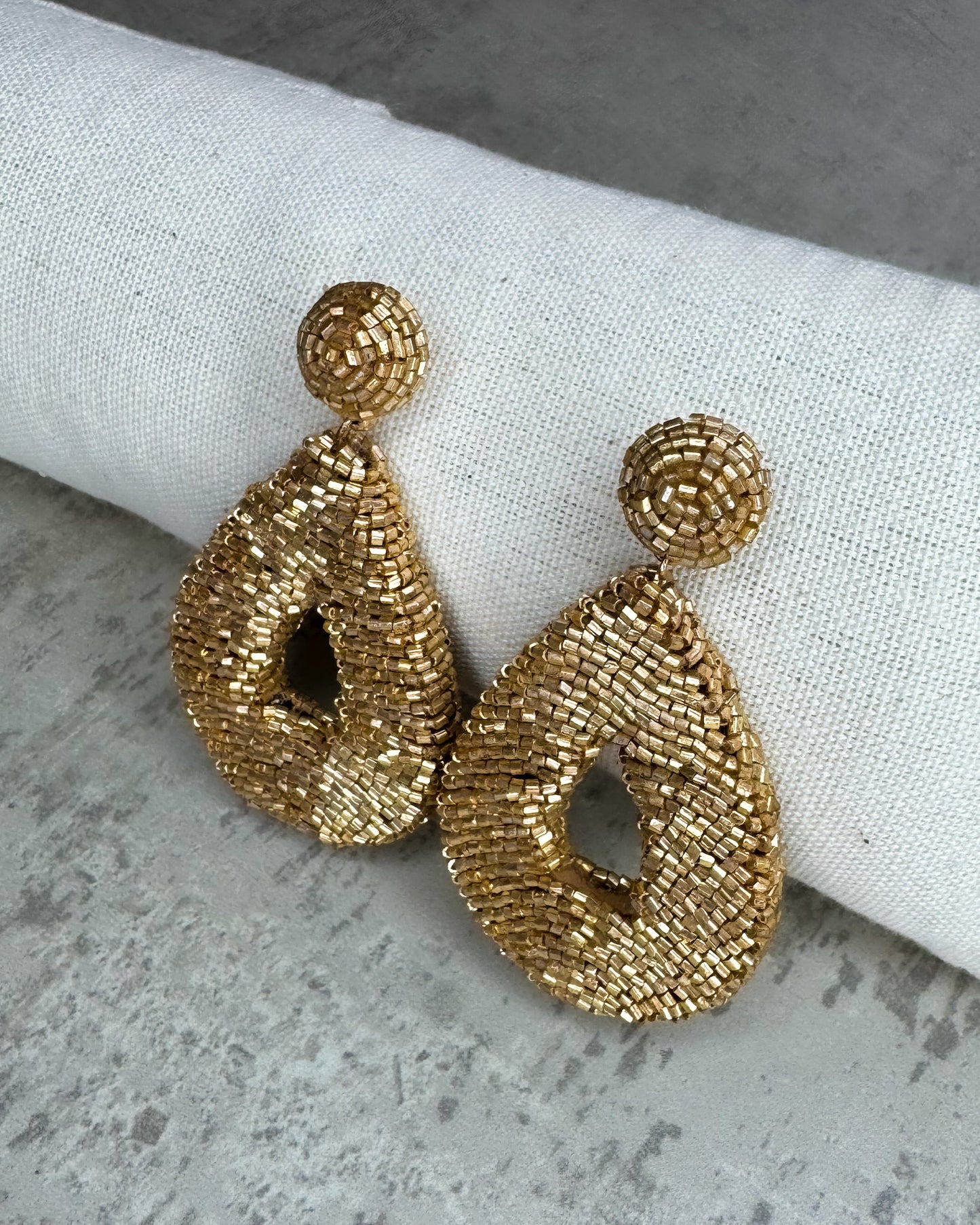 Ohrringe "Gold Miyuki" - 1 Paar