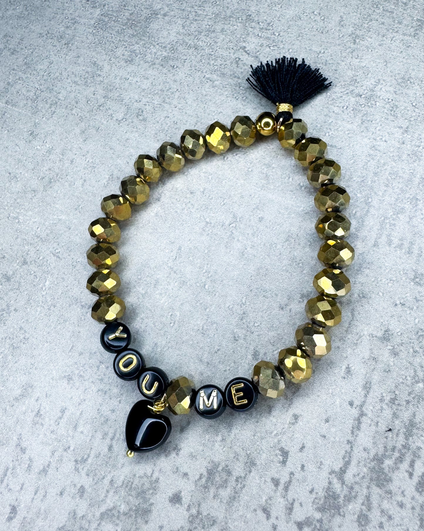 Buchstaben-Armband „Gold & Onyx“ personalisiert