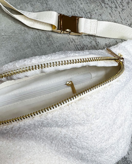 "Teddy" Crossbody Bag weiss – personalisierbar