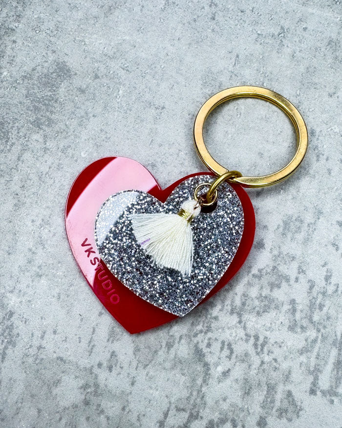 Schlüsselanhänger Herz mit Quaste "Rot und Silber Glitzer"