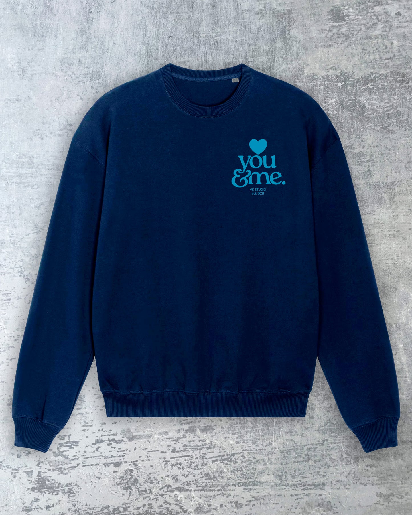 Dunkelblaues Sweatshirt "You & Me"